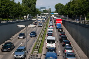 考生驾考不过就烧毁教练车？——一个不存在的悲剧